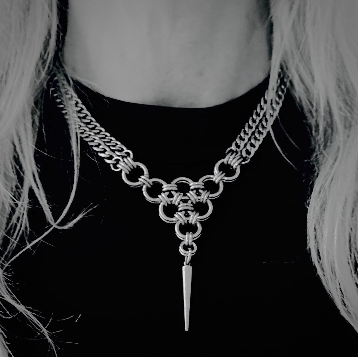 SAVAGE – Dual-Chain Chainmaille Spike Statement Necklace⁠