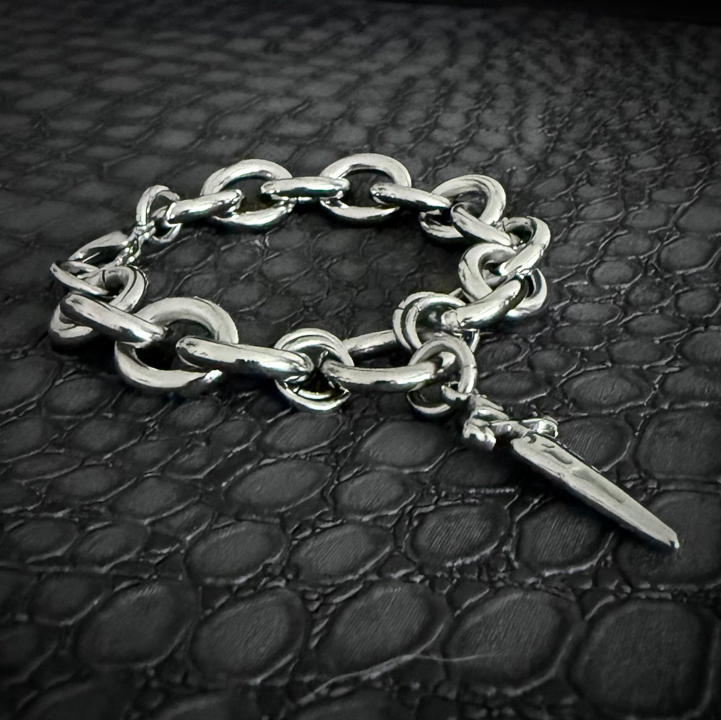 DAGGER BRACELET