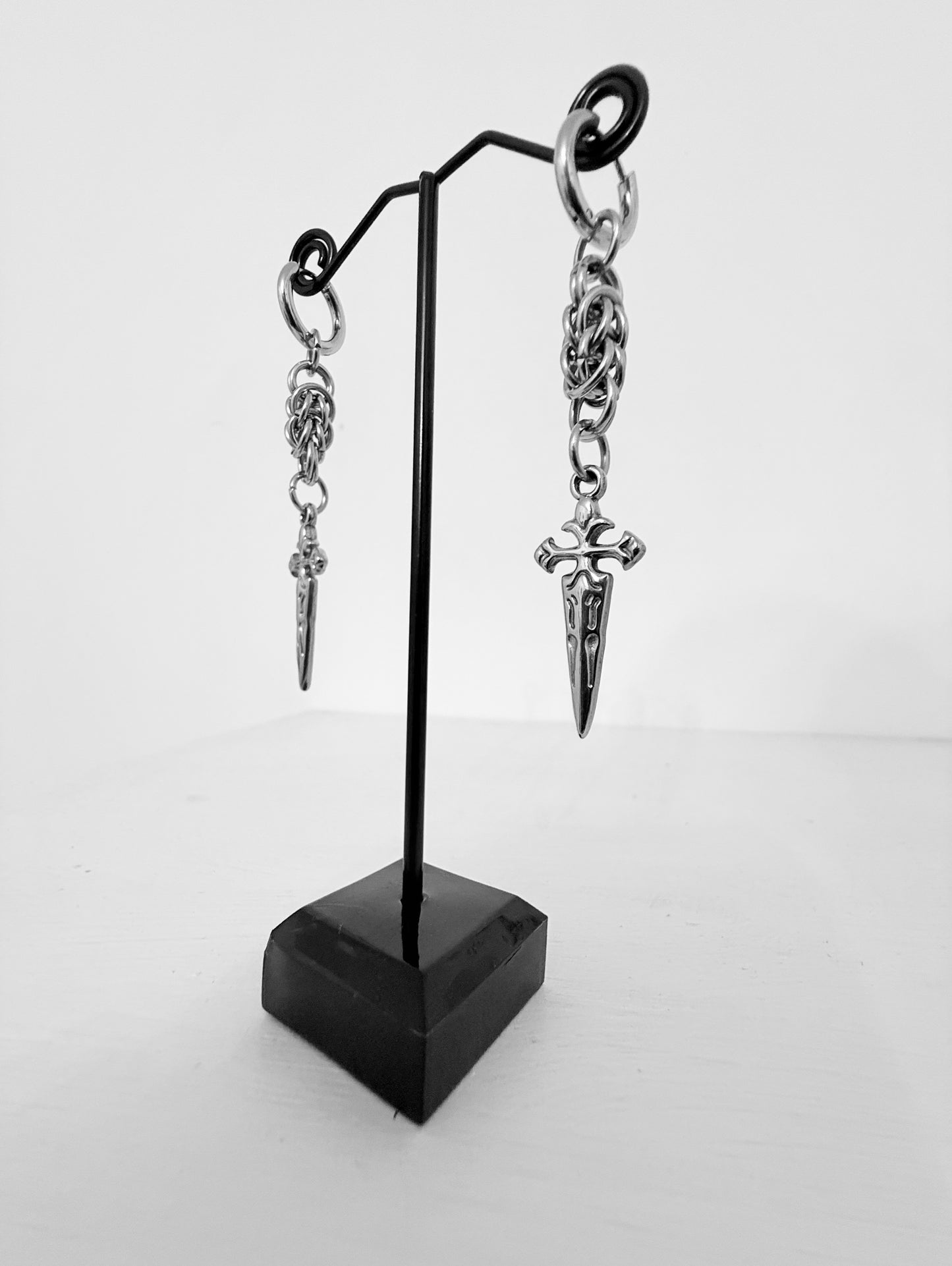 DAGGER DROP EARRINGS