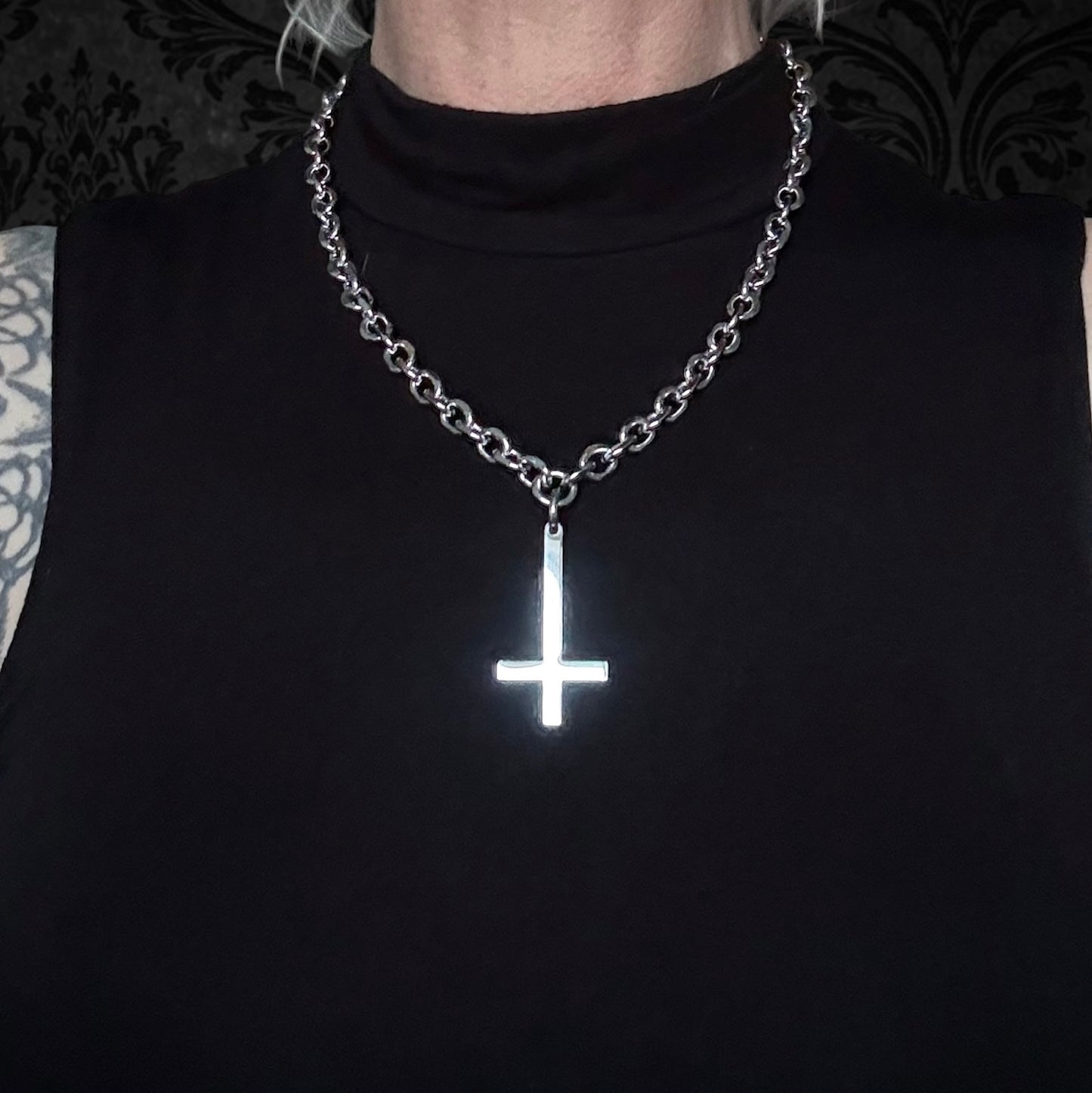 INVERTED CROSS